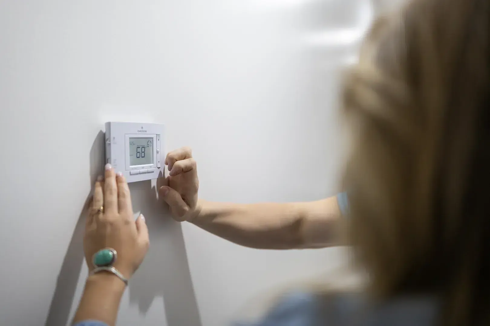 Harrisonburg VA thermostat installation on neutral wall