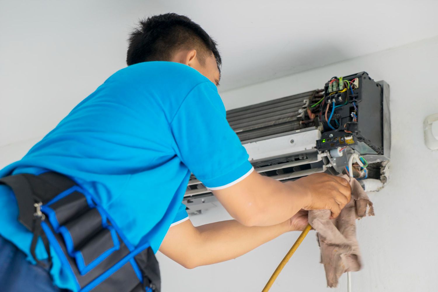 Residential HVAC repair service